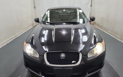 2011 Jaguar XF XFR Premium | SUNROOF
