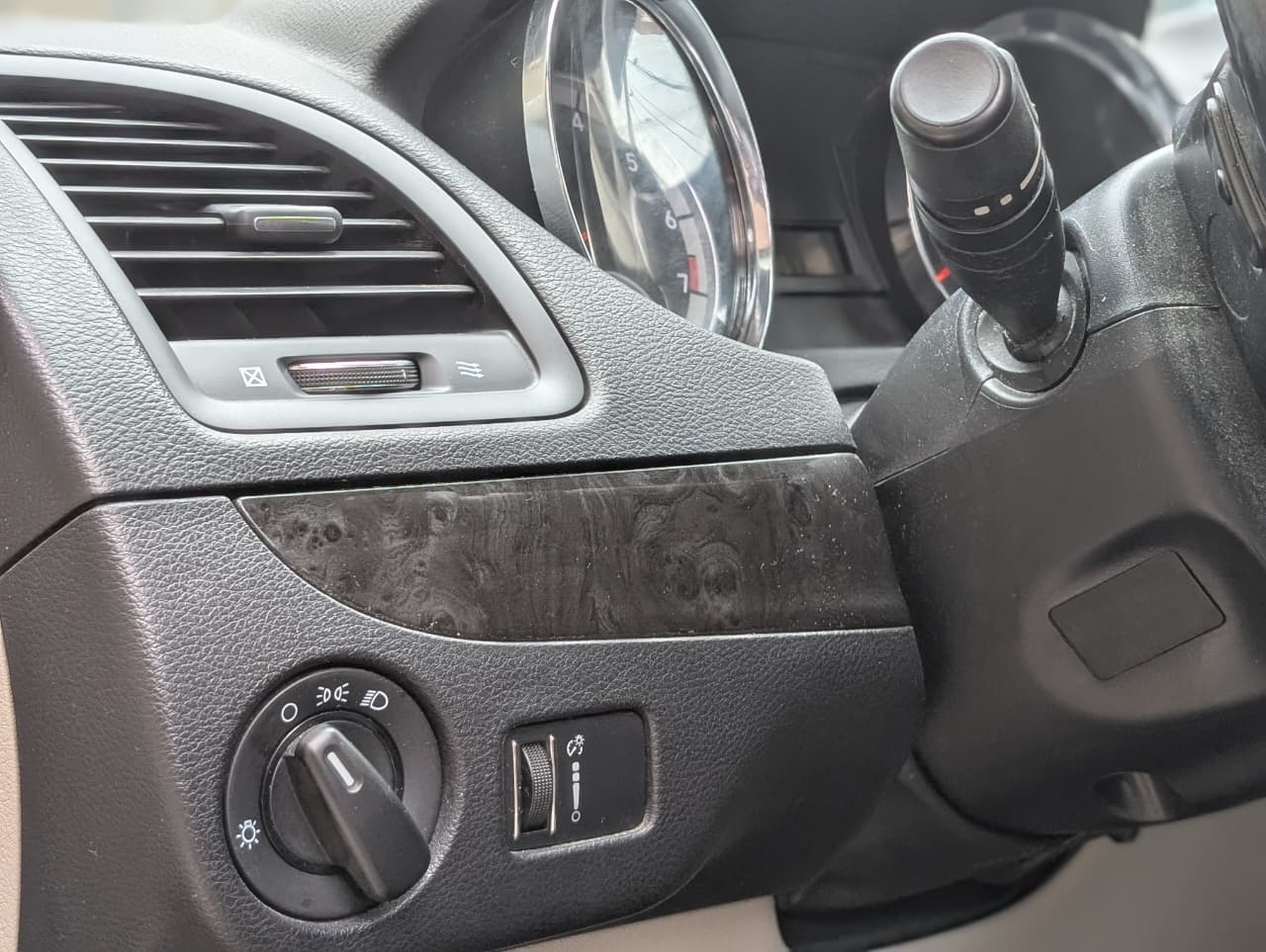 49db1216-a522-4b20-8855-8d5a26a7bdec