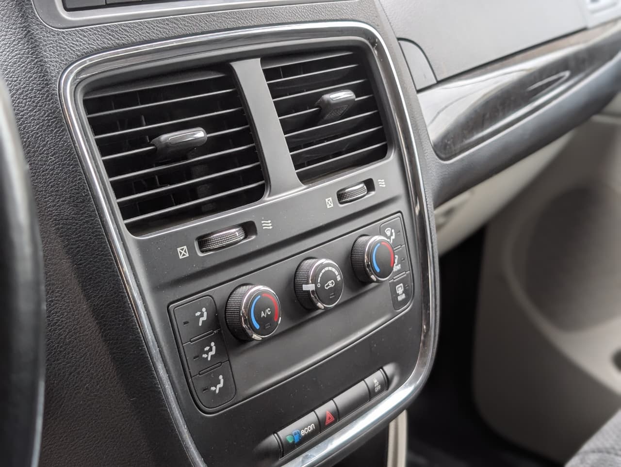 79a9e12e-5587-43f0-b983-42de25136f90