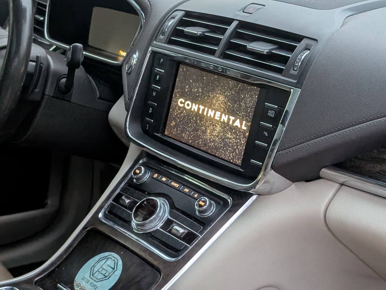 0efff896-cfe1-4787-8c39-d2fd33c1d90a