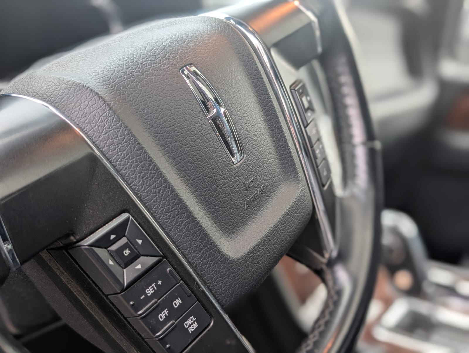 db0125dd-9fba-4ac8-9afc-50a2282d8441