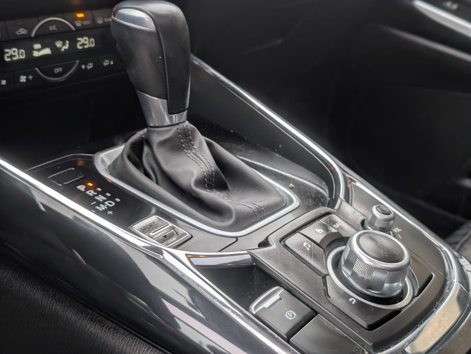 b281877d-81c4-4a61-acf7-40fefa3451b5