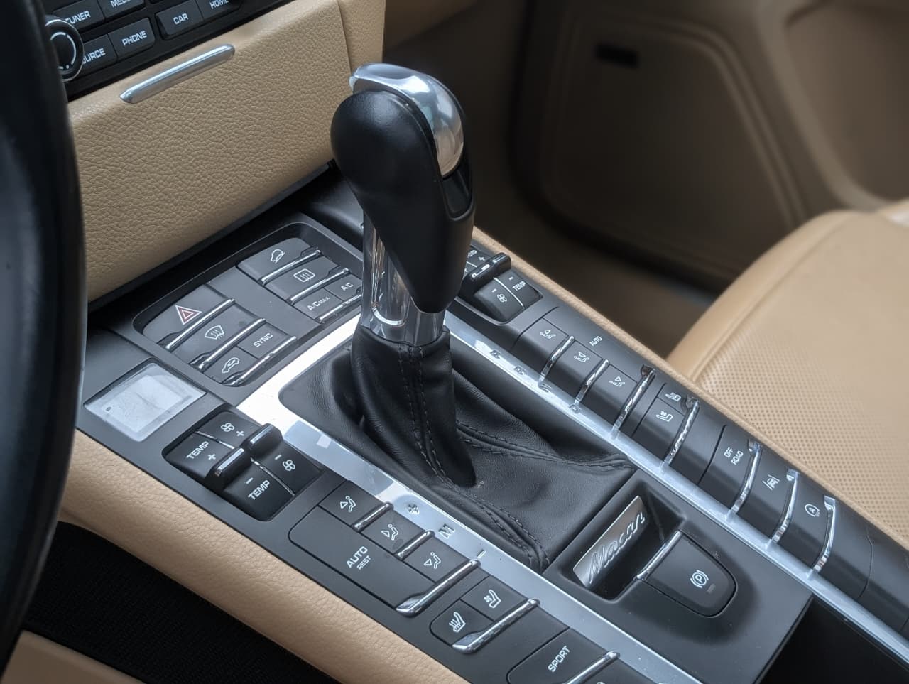 2dd83f04-1606-4e06-8884-ff1bd6e06c0b