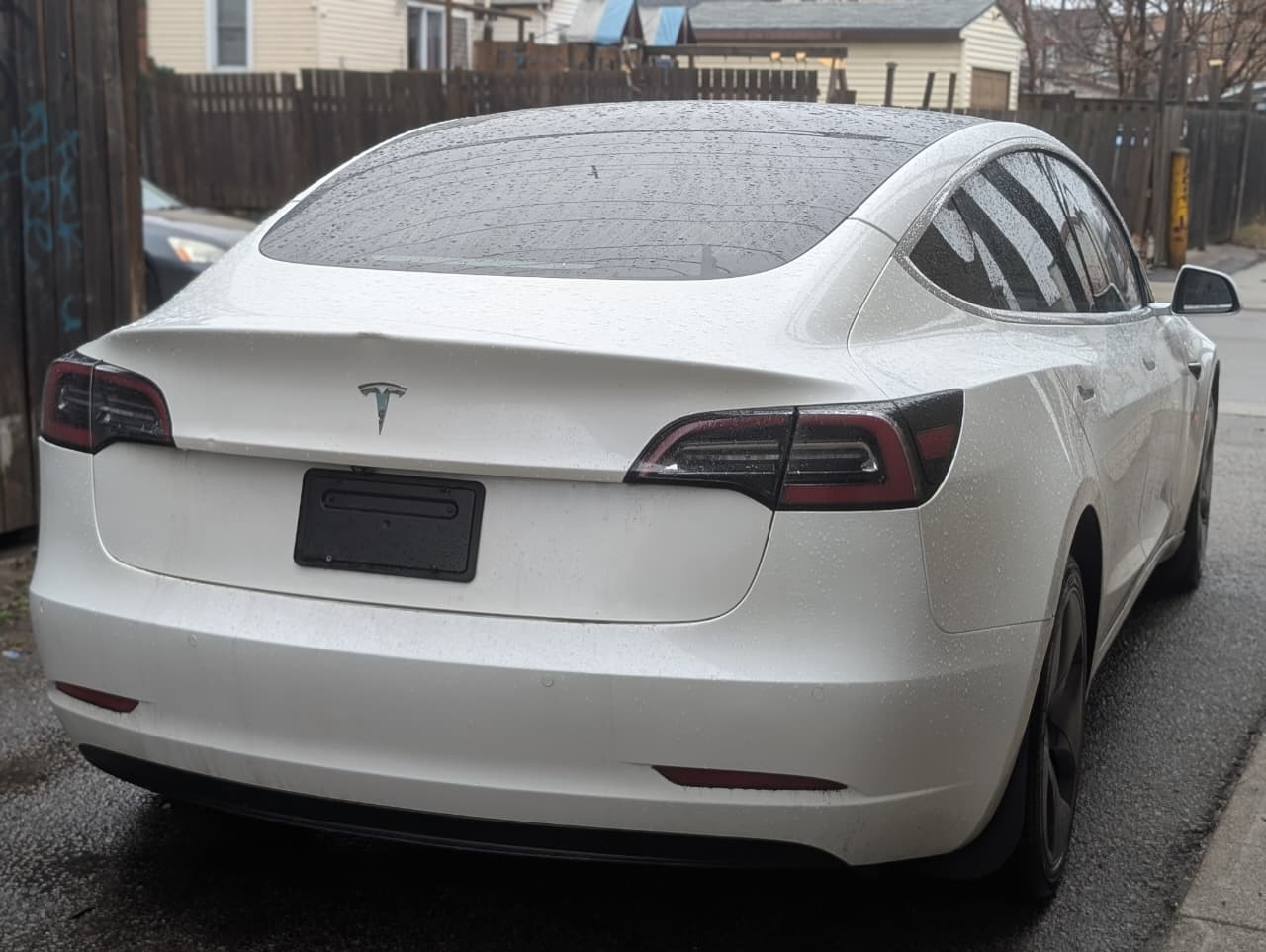 8f663b06-8960-4f02-9d0f-8976e9a0d032