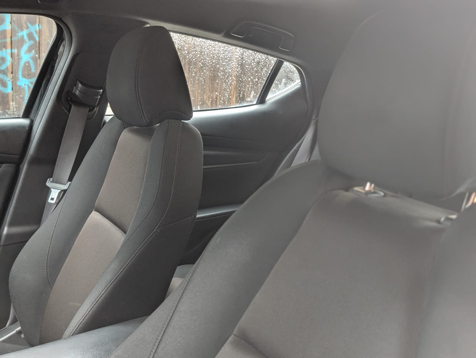 b1590030-28ee-42f7-8816-657dea134ff7