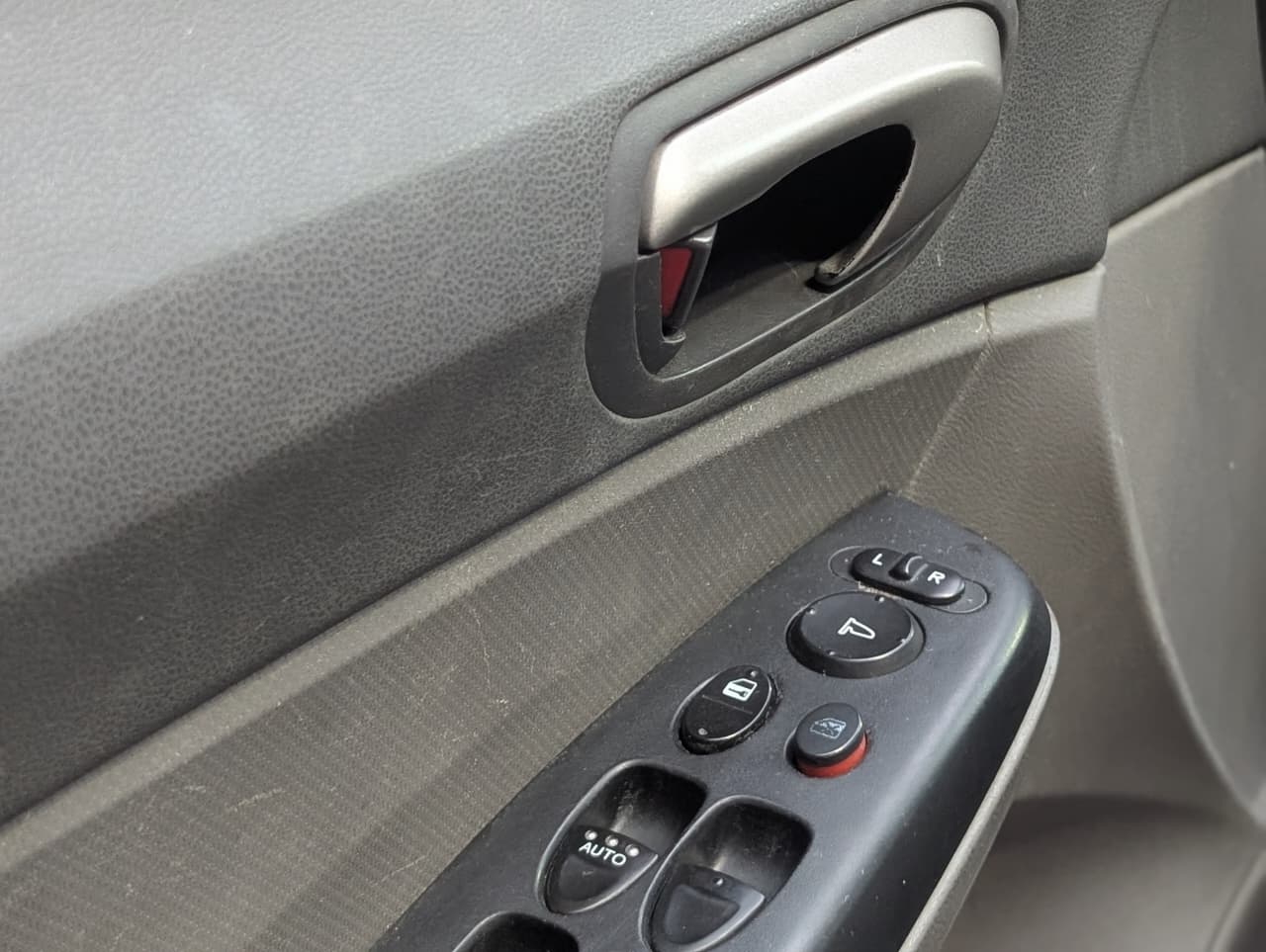 b203e092-923a-4009-8958-07e7281c7c40