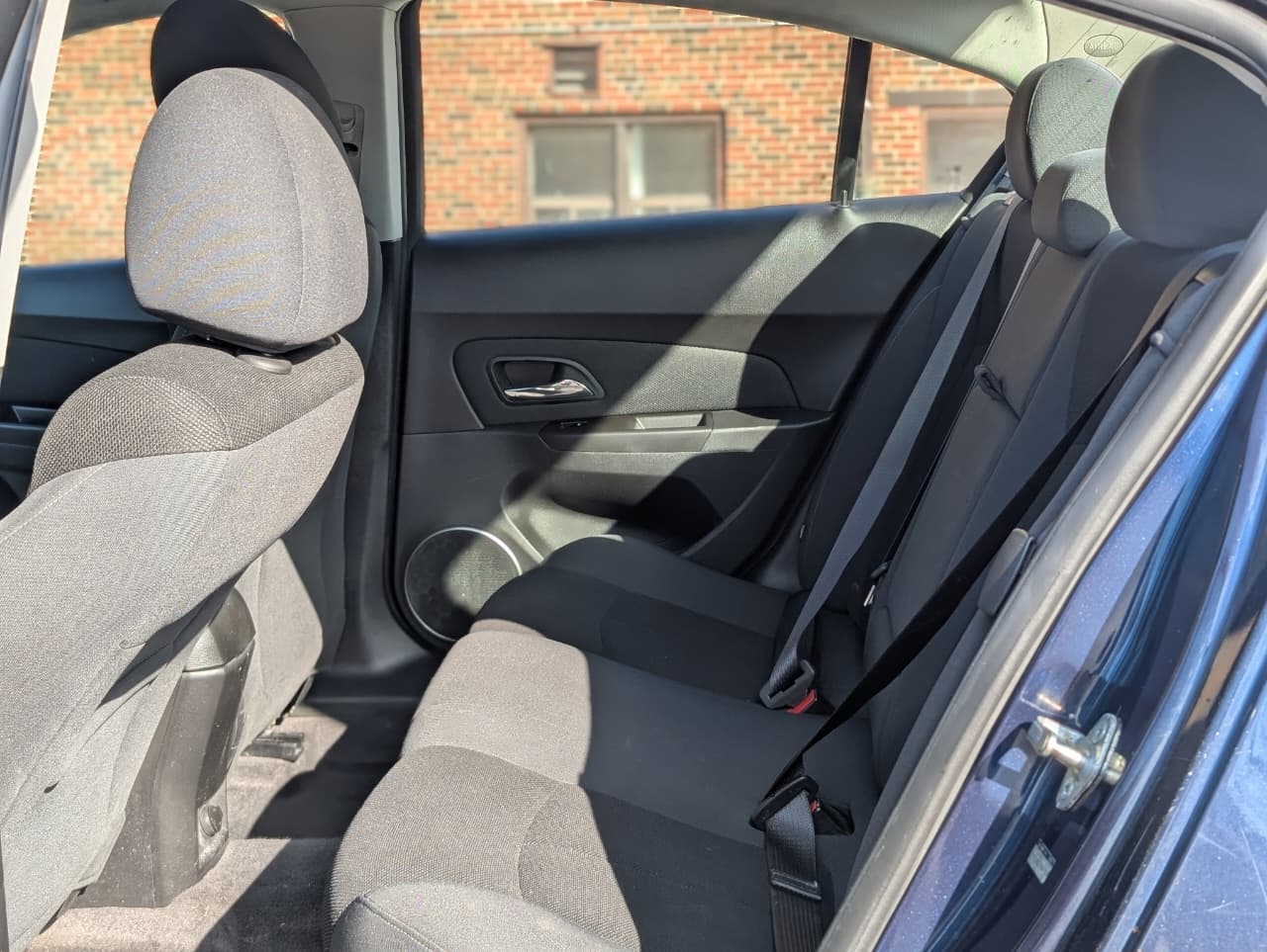 bac38452-324d-4fd6-a9f7-9c02ed3fe270