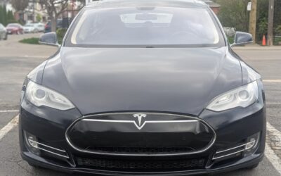 2014 Tesla Model S 4dr Sdn Performance