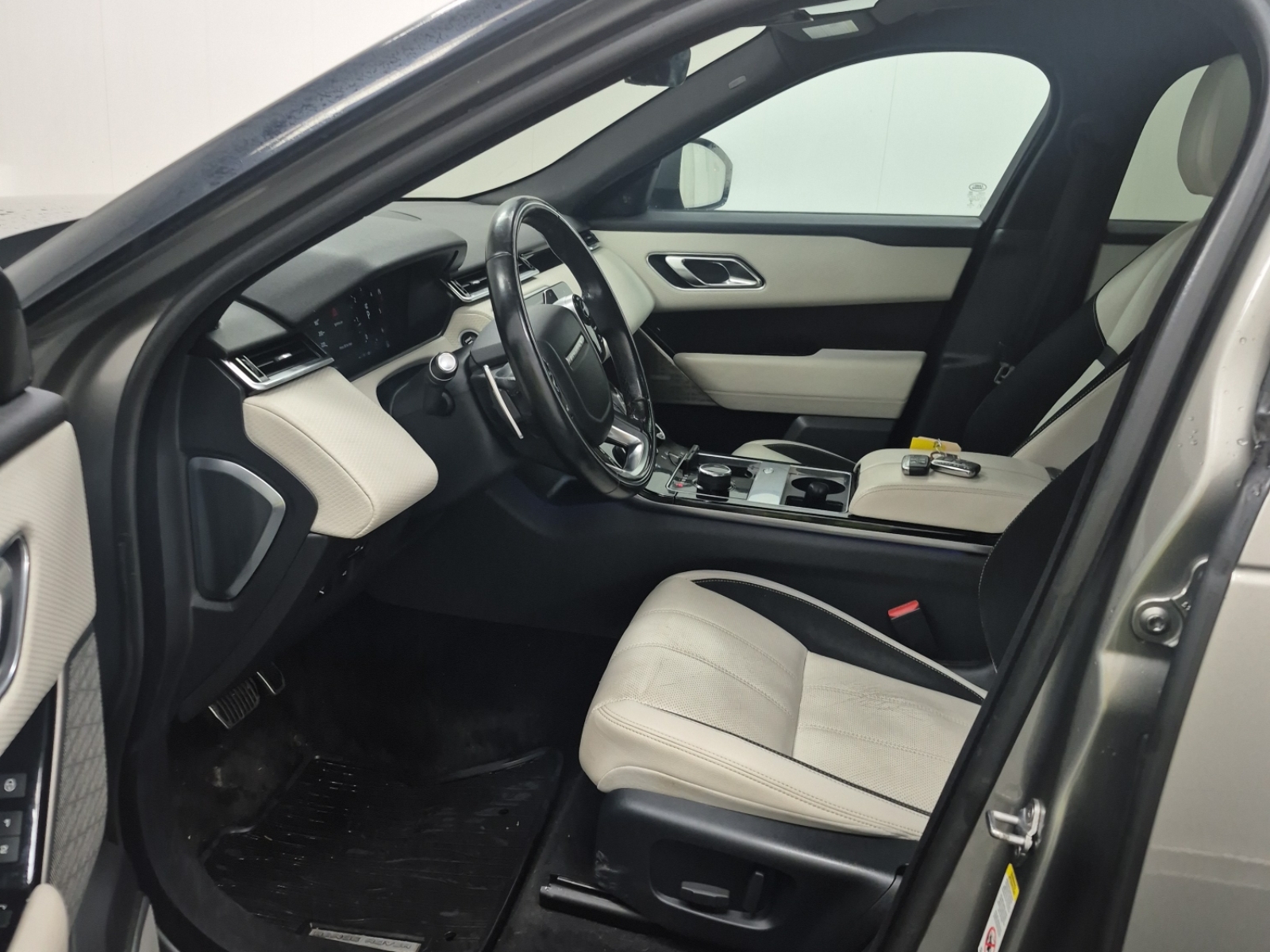 opln_19a536_72cb56cd-cfad-490e-97b0-7cf1b9487cab_72cb56cd-cfad-490e-97b0-7cf1b9487cab_6437d2f62417d74eac48