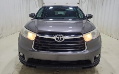 2016 Toyota Highlander LE