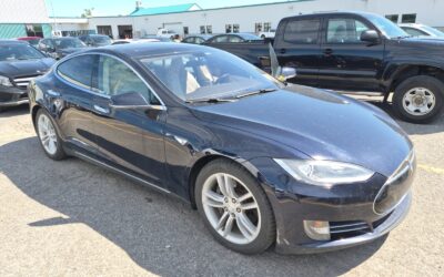 2014 TESLA MODEL S 85