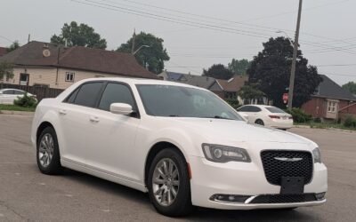 2019 CHRYSLER 300S